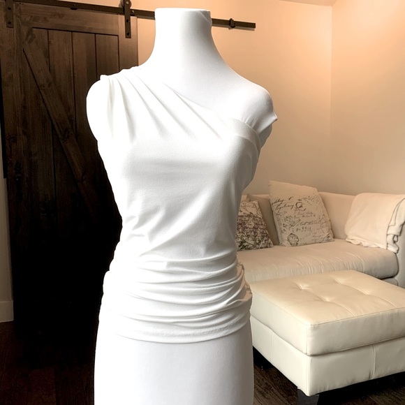 🚩SOLD Bisou Bisou top - Picture 1 of 5